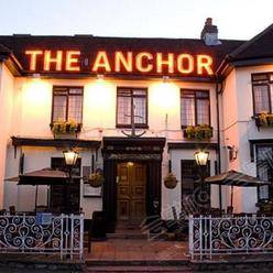 伦敦70人工作总结会场地推荐：Anchor Hotel - Shepperton